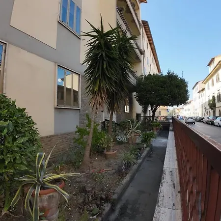 Urban Center Ii Easy Parking Near Tram Florence